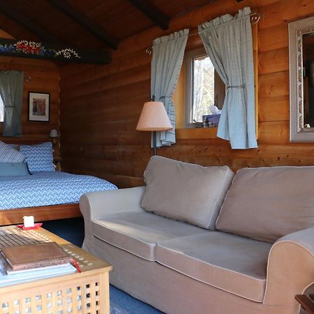 Rocky Mountain Cabins And Home Golden Zewnętrze zdjęcie